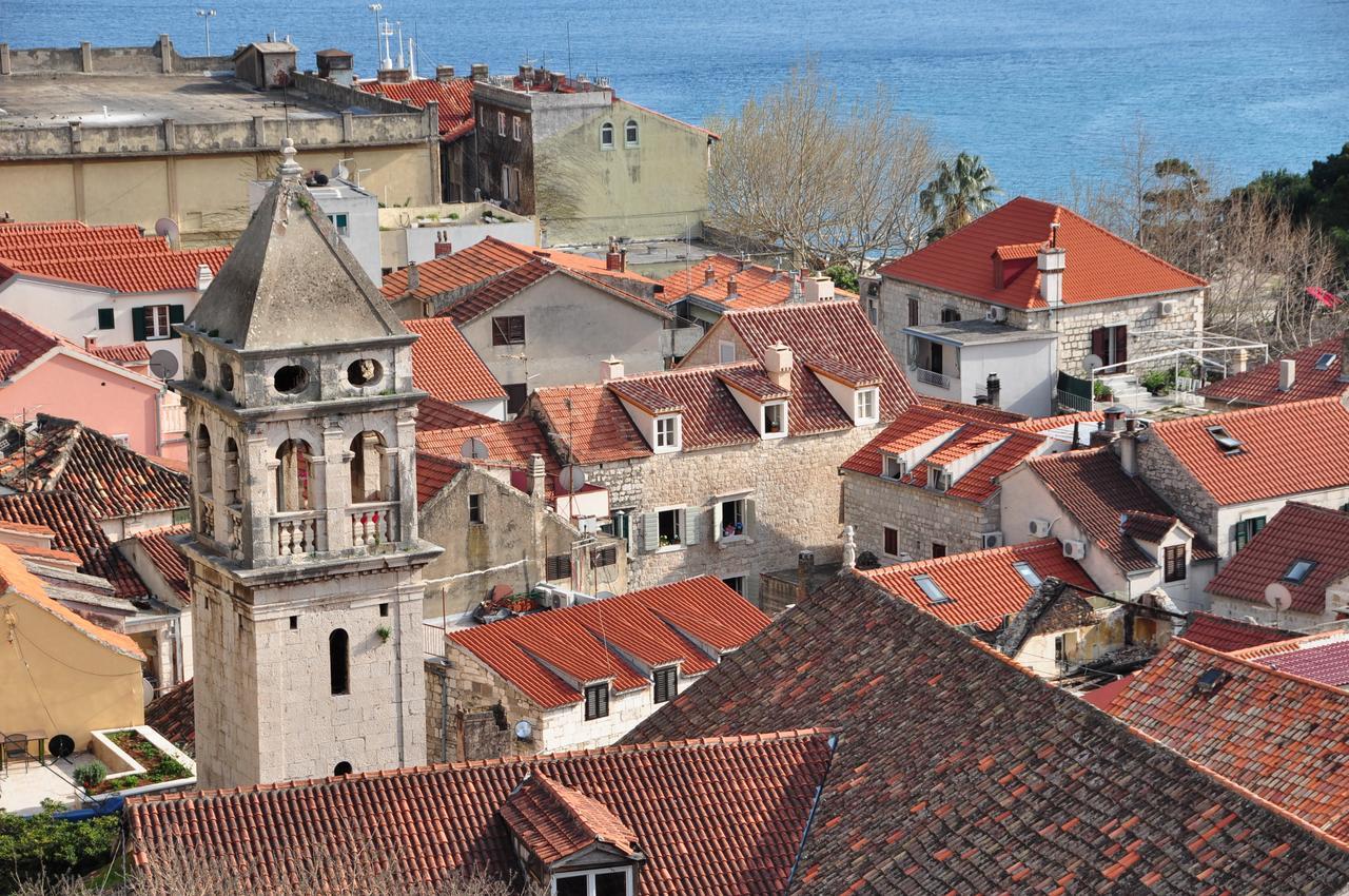 Villa Mama - Traditional Apartments In Omis, Free Parking Екстер'єр фото