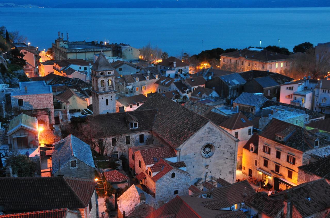 Villa Mama - Traditional Apartments In Omis, Free Parking Екстер'єр фото