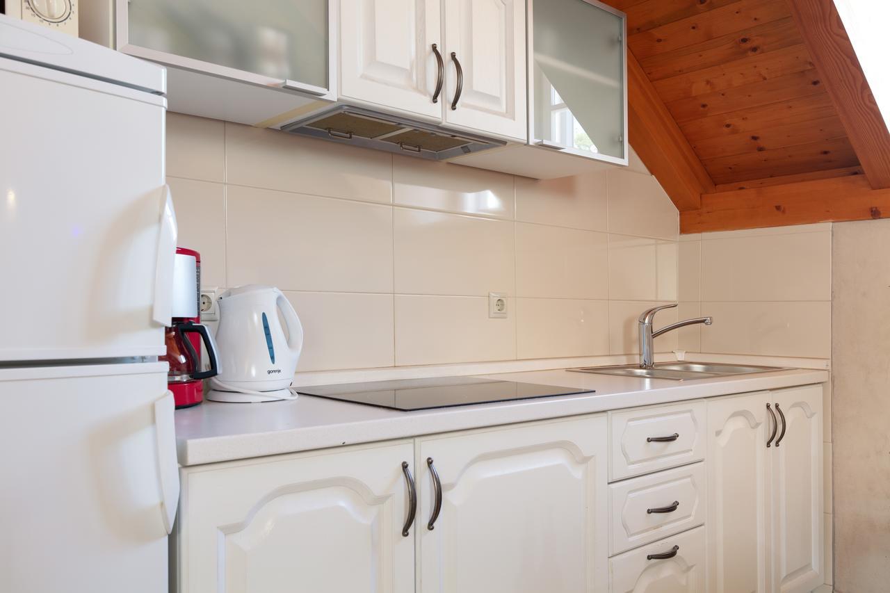Villa Mama - Traditional Apartments In Omis, Free Parking Екстер'єр фото